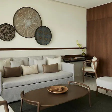 リゾート Mare Paphos 5*