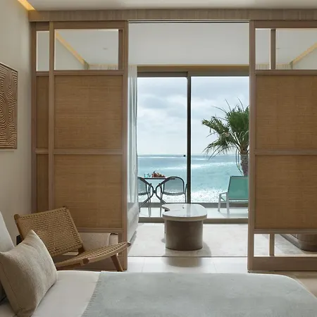 リゾート Mare Paphos 5*