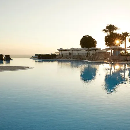 Mare Paphos Resort