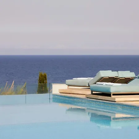 Mare Paphos Resort 5*
