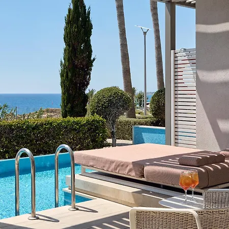 Mare Paphos Resort 5*