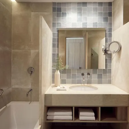 Mare Paphos Resort 5*